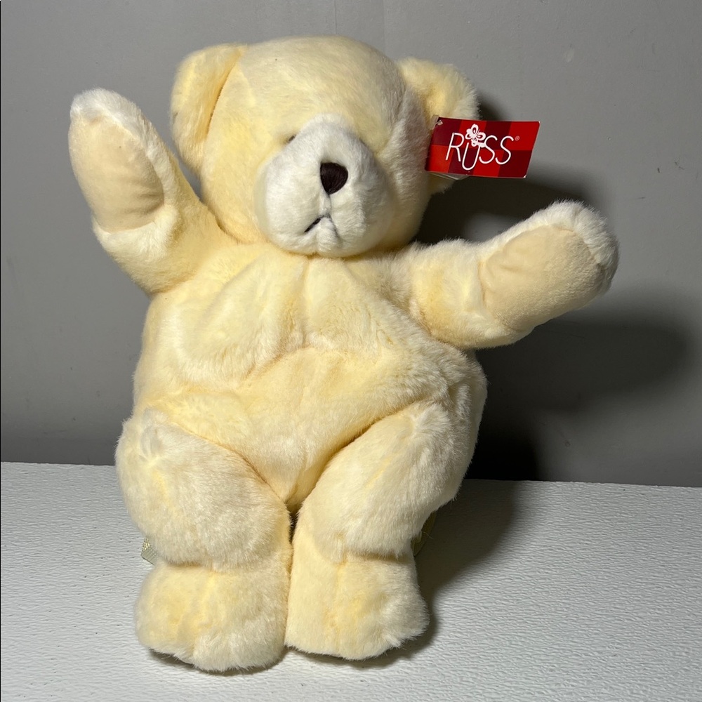 Russ Berrie Beautiful Cream Bear Backpack New with Tag
